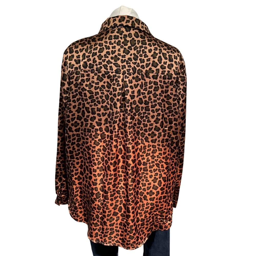 Pleione Leopard Print Satin Blouse XL Button-Down Long Sleeve Lightweight Womens - Picture 3 of 6